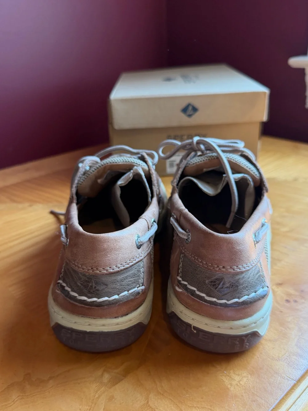 Sperry Men's billfish  3 eye Boat Shoe in dark tan sz 9